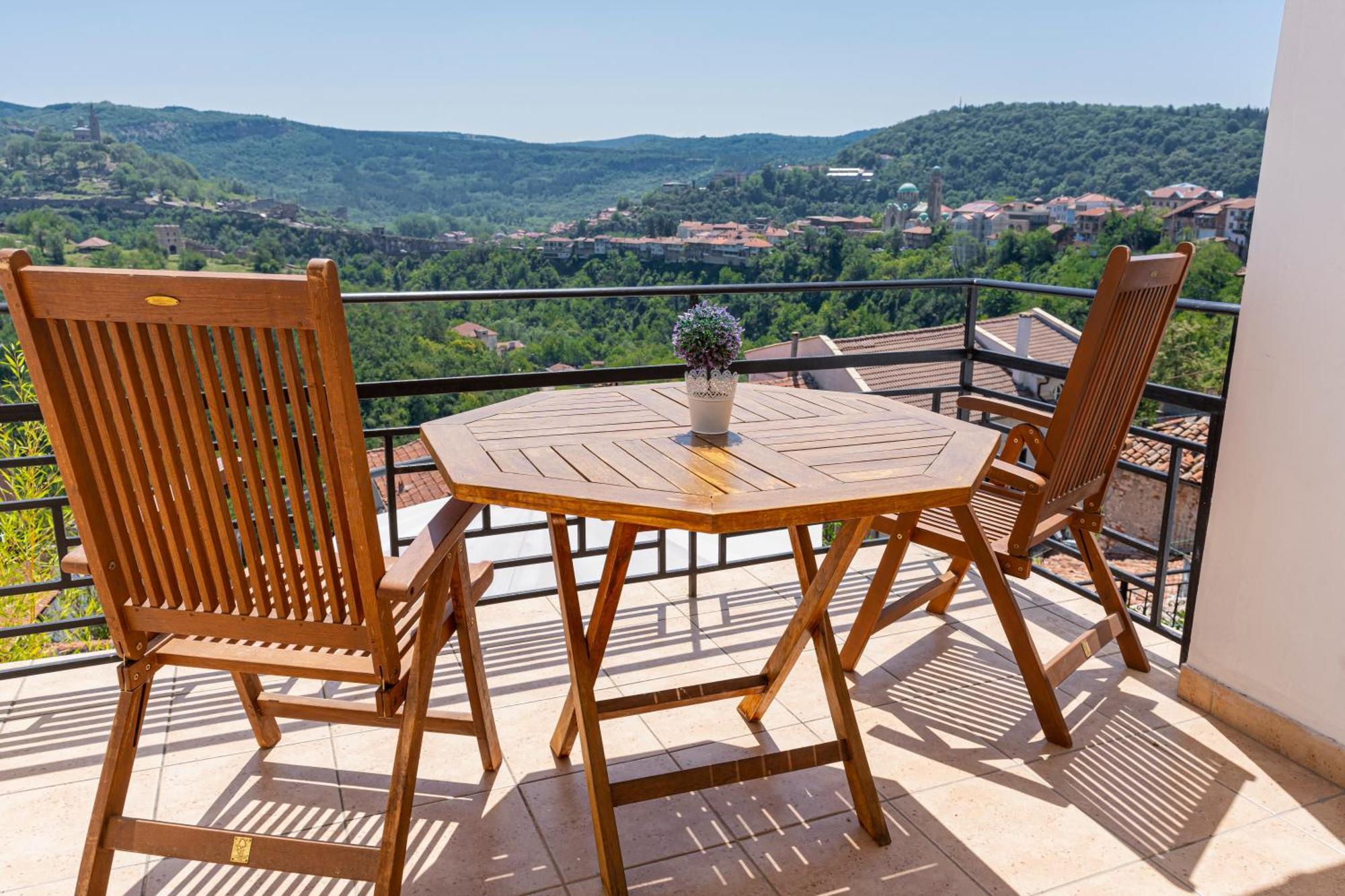 Tsarevets Panoramic Apartments Veliko Tárnovo Exterior foto